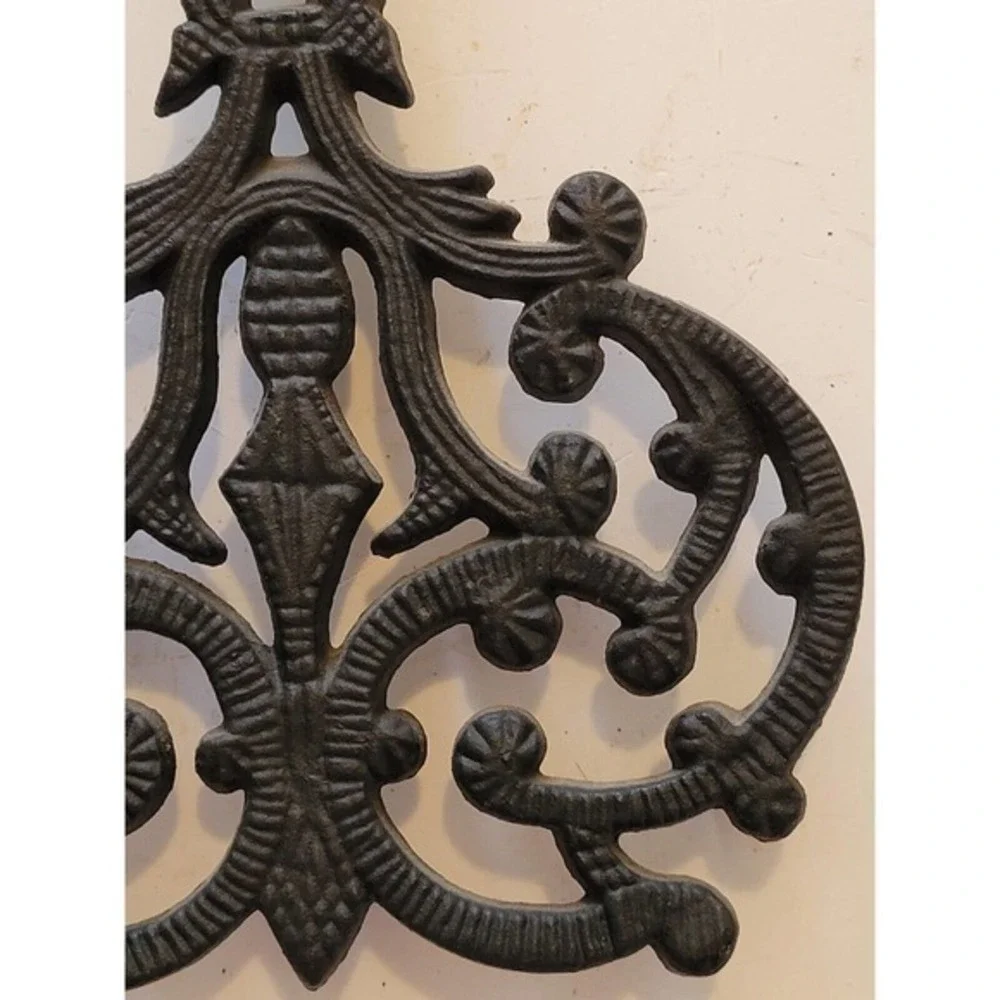 Antique Iron‎ Trivet Pot Stand Scroll with Star Handle Wall Décor Kitchen Décor